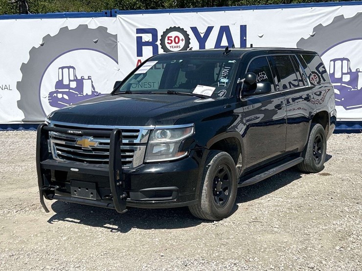 2020-chevrolet-tahoe-image-1