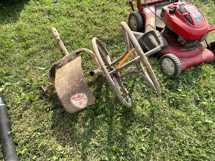 #2544-•-big-red-barbed-wire-reel-image-2