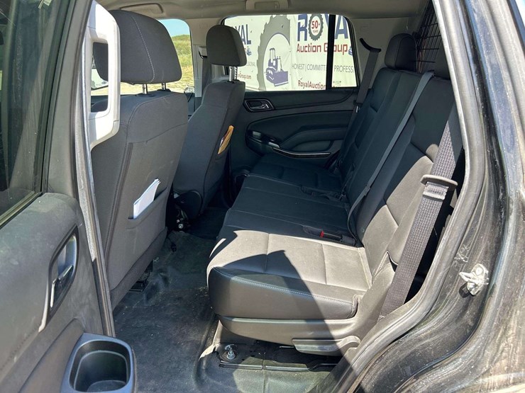2019-chevrolet-tahoe-image-18