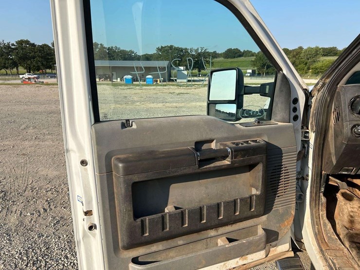 2016-ford-f450-image-10
