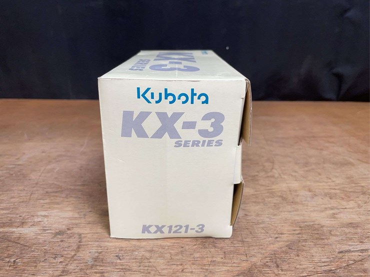 kubota-kx121-3-image-4