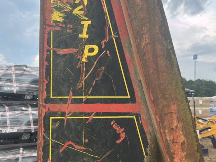 #1850-•-ctr-bucksaw*-image-11