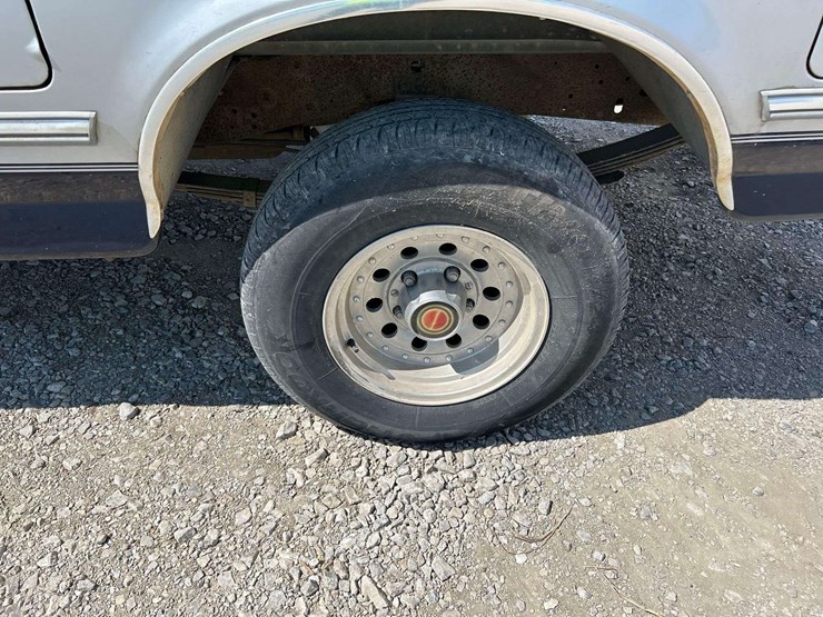 1993-ford-f150-image-18