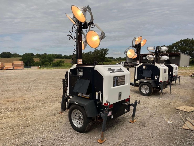 2019-allmand-bros-night-lite-v-series-image-2