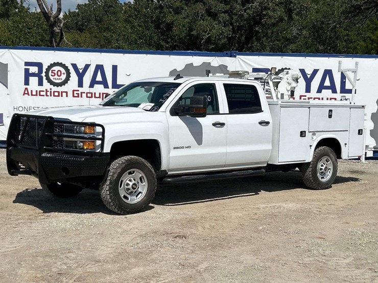 2019-chevrolet-2500-image-1