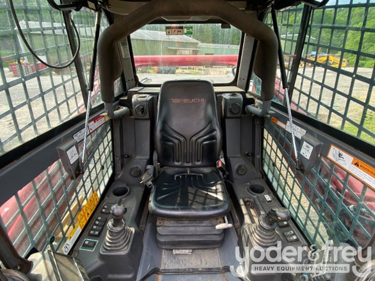 2017-takeuchi-tl10v2-image-15