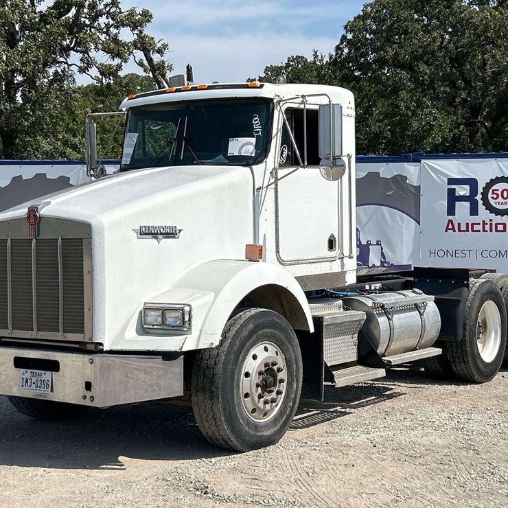 2004 KENWORTH T800