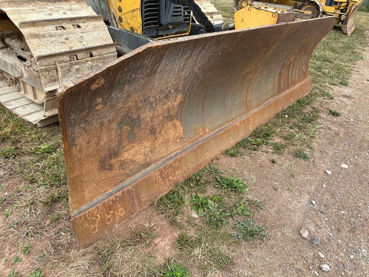 2013-deere-650k-lgp-image-4