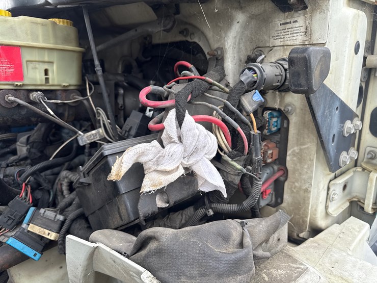 2005-international-durastar-4300-image-146