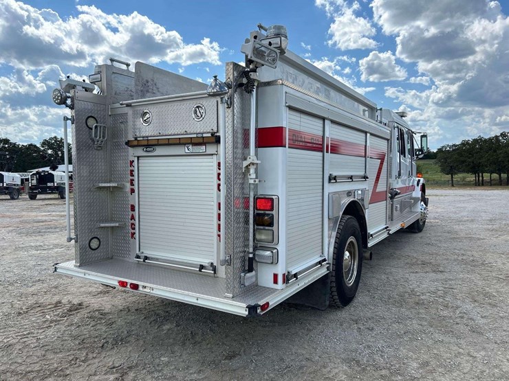 2001-e-one-pumper-image-3