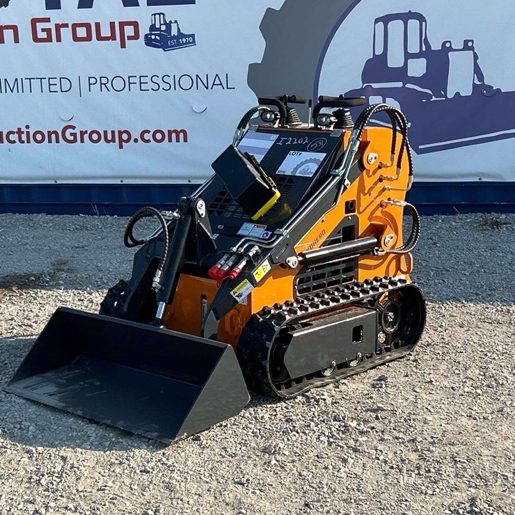 2025 Unused LandHero LDH-T460XX Mini Skid Steer