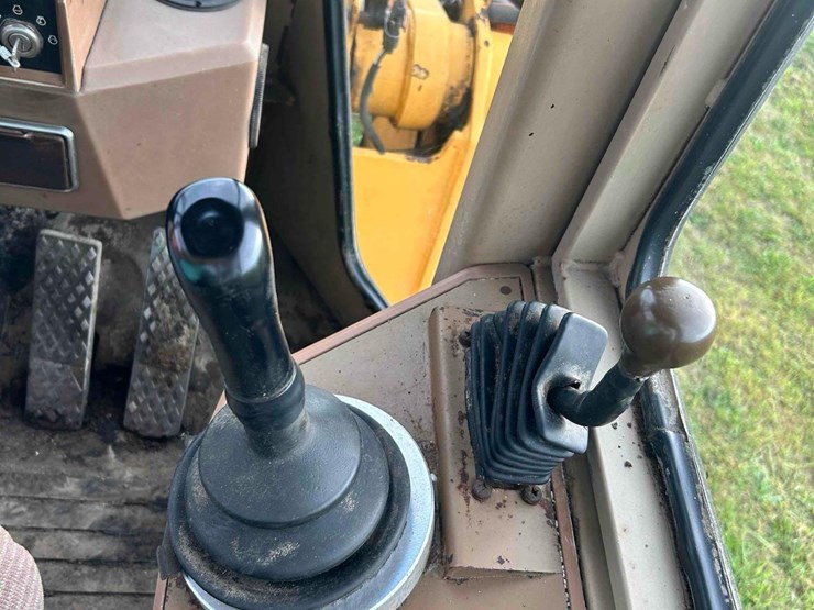 deere-644g-image-21