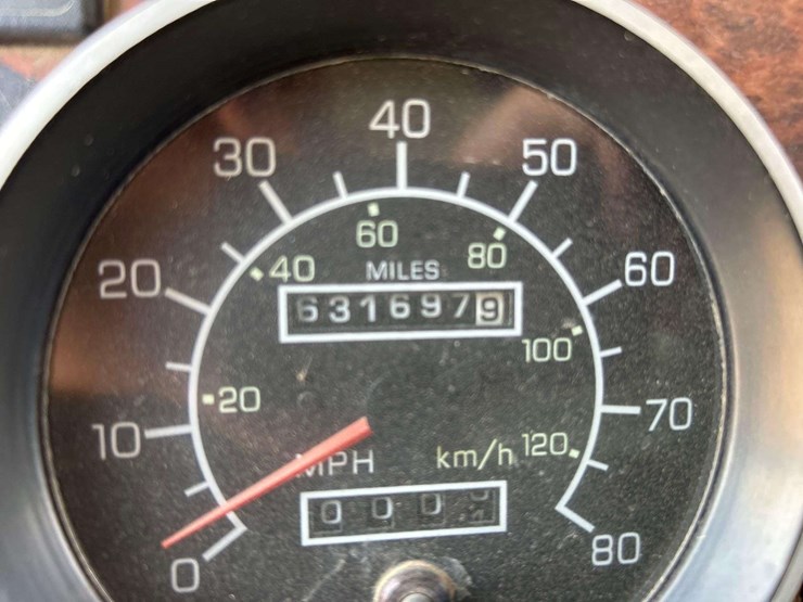 2004-kenworth-t800-image-9