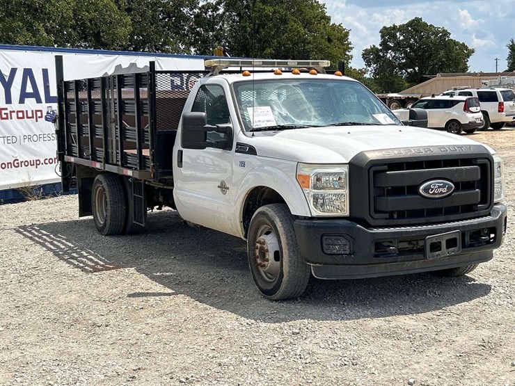 2011-ford-f350-image-4