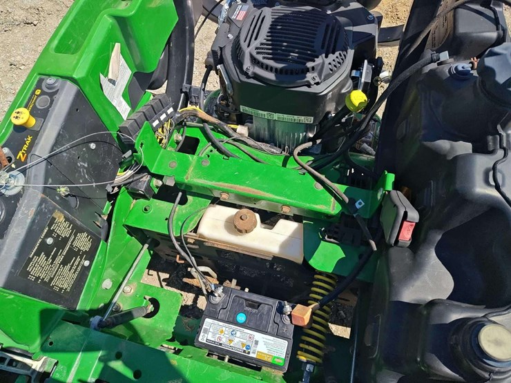 2012-john-deere-z925a-image-17
