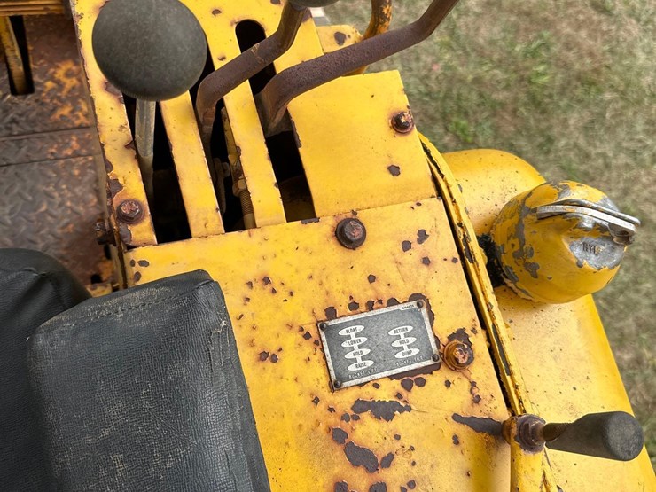 caterpillar-941-image-18
