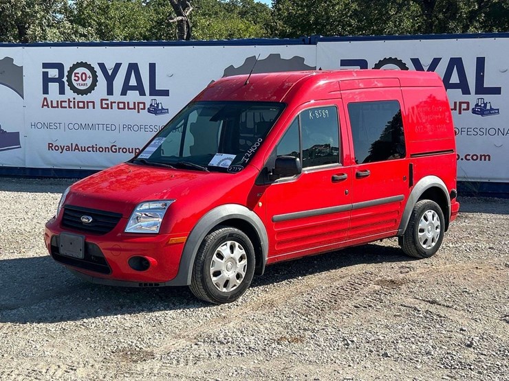 2013-ford-transit-connect-image-1