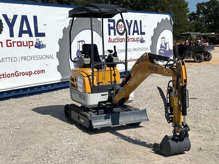 2025-ir-ire20-mini-excavator-image-4