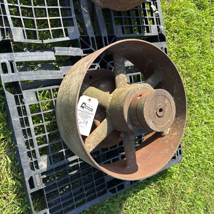Field Brundage 18" Pulley