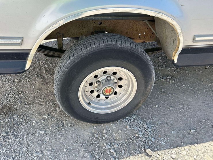 1993-ford-f150-image-19