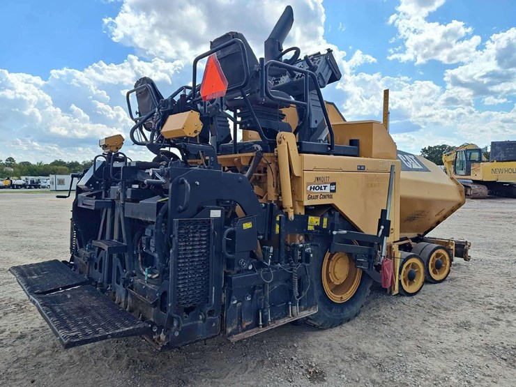 2013-caterpillar-ap-500e-image-1