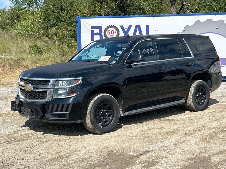 2017-chevrolet-tahoe-image-1
