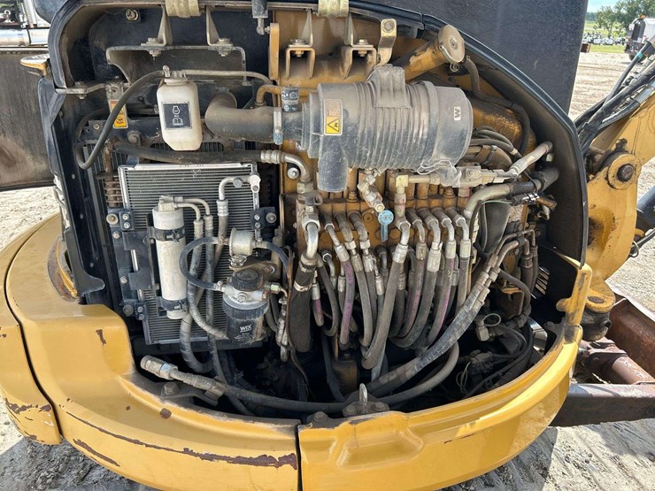 2008-caterpillar-303.5c-image-8