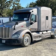 2015 PETERBILT 579