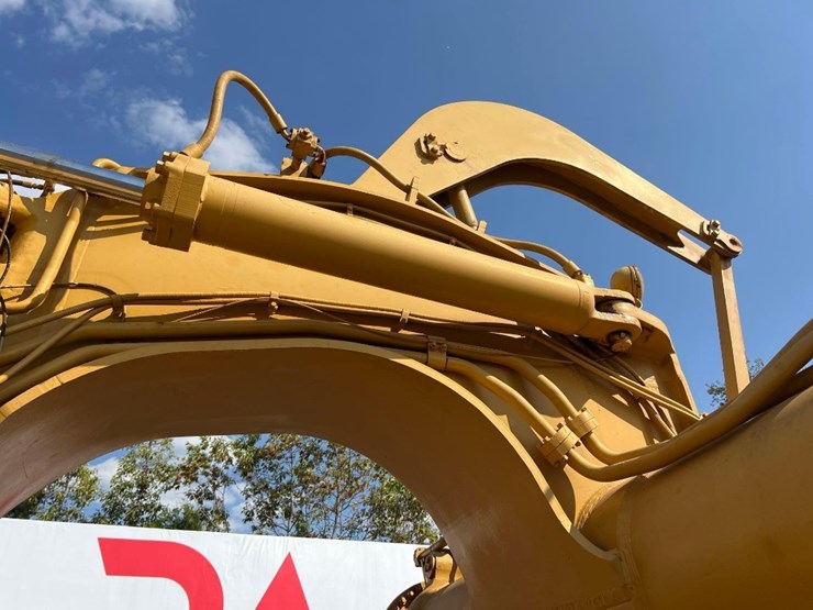caterpillar-631e-image-15