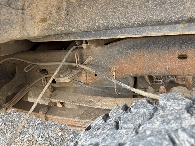 2010-ford-f350-image-15
