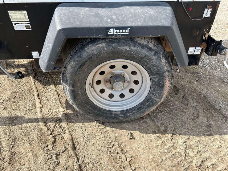 2021-allmand-bros-maxi-lite-ii-image-16