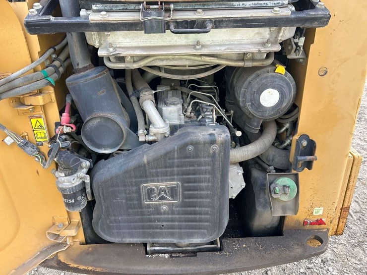 2008-caterpillar-262c-image-7