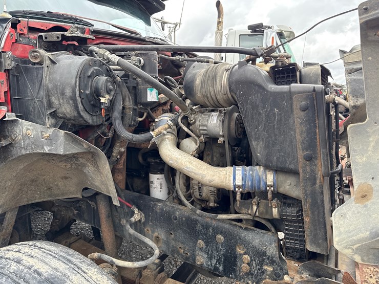 1996-ford-ft900-image-63