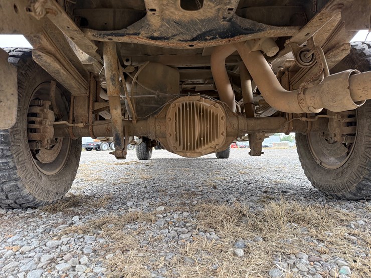 2010-ford-f350-image-8