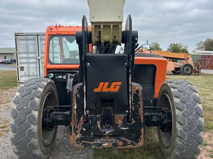 2018-jlg-g9-43a-image-5
