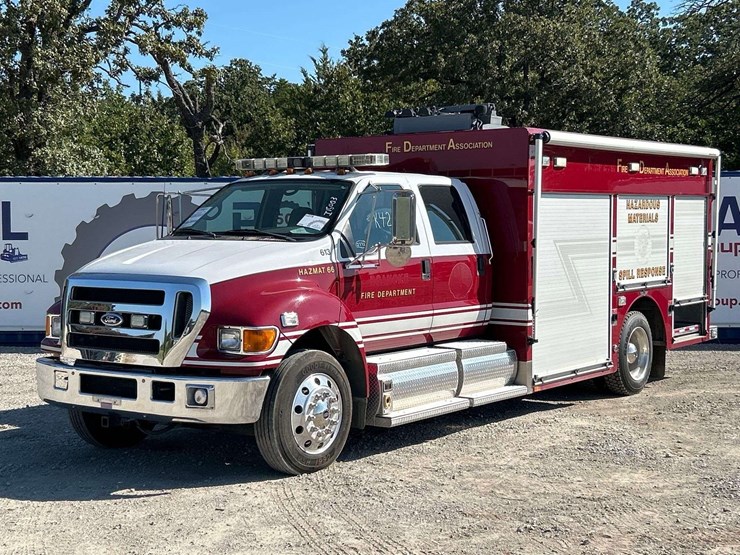 2005-ford-f650-image-1