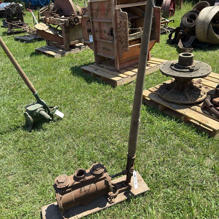 Steam Engine Water Wagon Pump