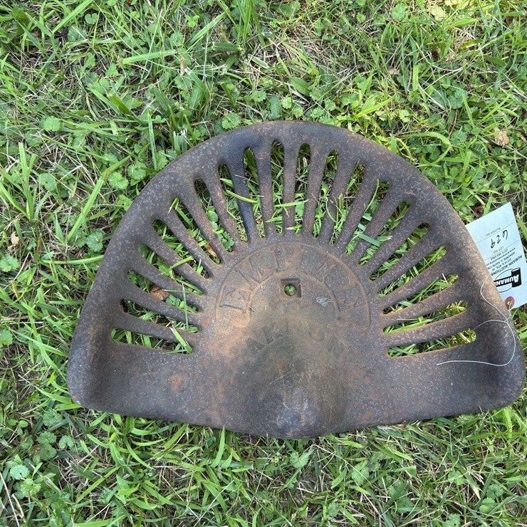 Empire Seat