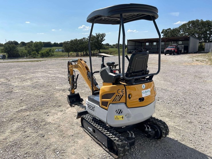 2025-ir-ire20-mini-excavator-image-2