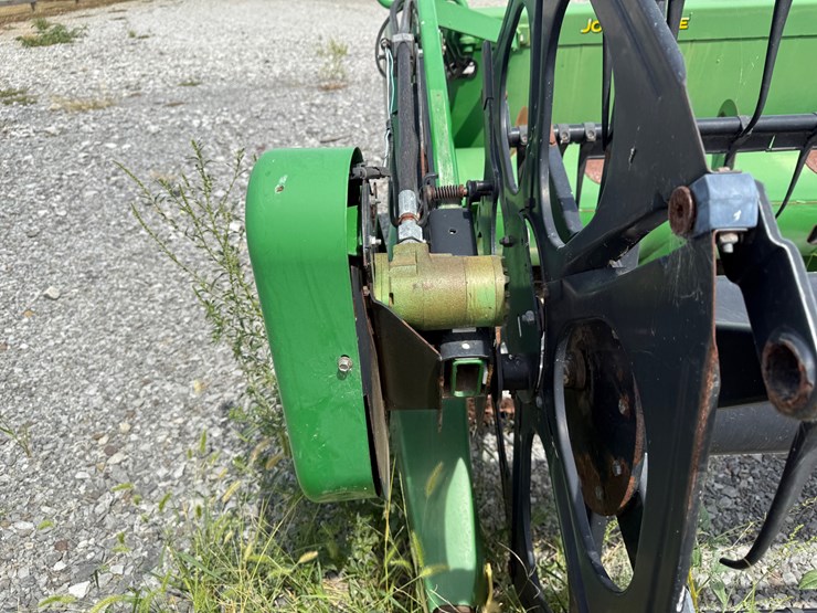 john-deere-635f-image-23