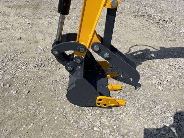 unused-2025-landhonor-ldh-kn16-mini-excavator-image-13