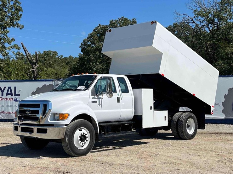 2007-ford-f750-image-1