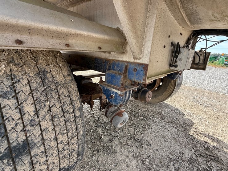 #9657-•-1996-weld-it-s/a-5400gal-fuel-trailer-1w9t23269tl010011-image-59