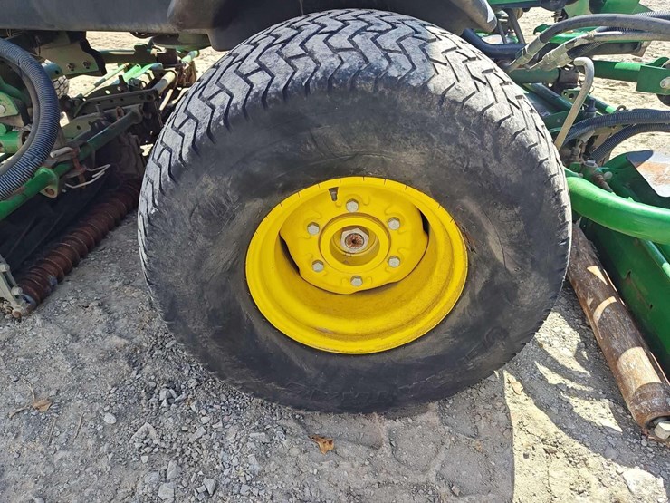 2015-john-deere-7700a-image-25