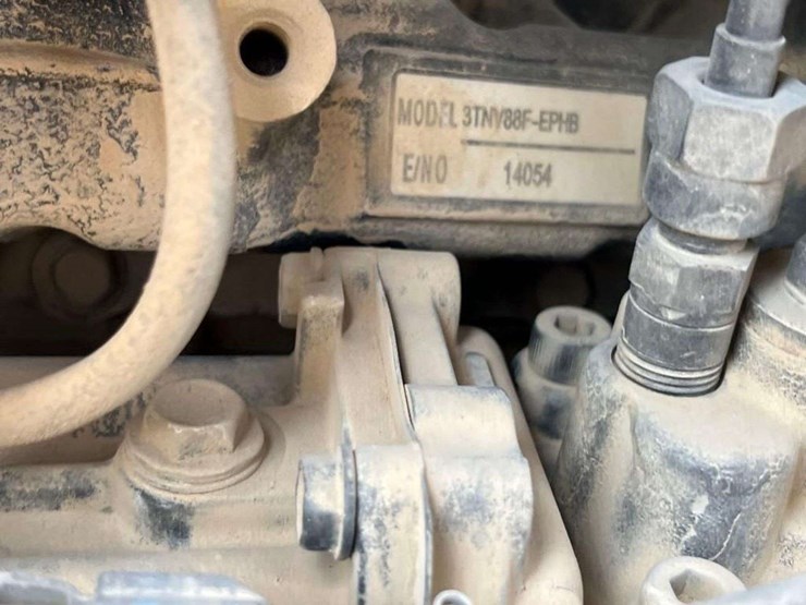 2016-deere-35g-image-9