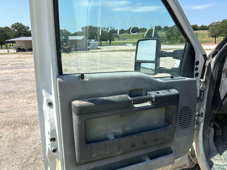 2015-ford-f350-image-9