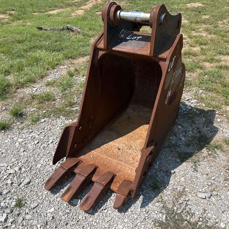 2021 Fleco DX140 24in Tooth Bucket Excavator Attachment