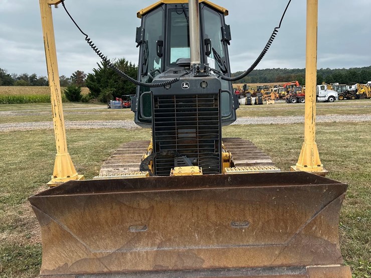 2013-deere-450j-lt-image-2