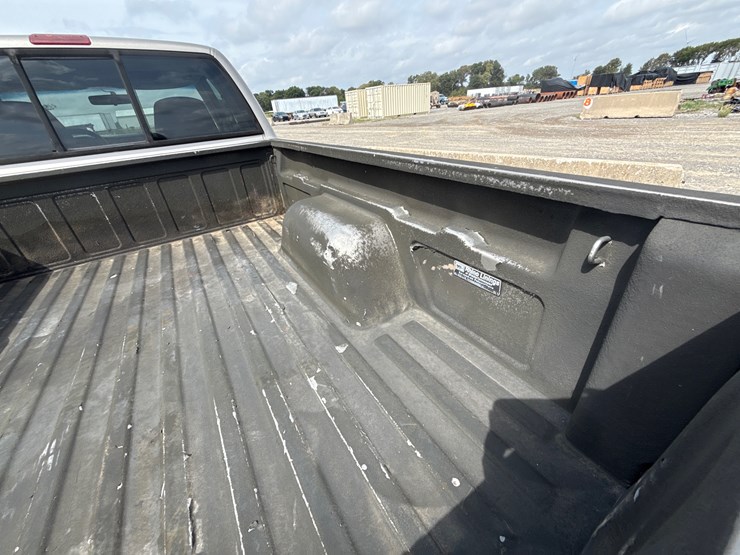 2001-chevrolet-s10-image-8