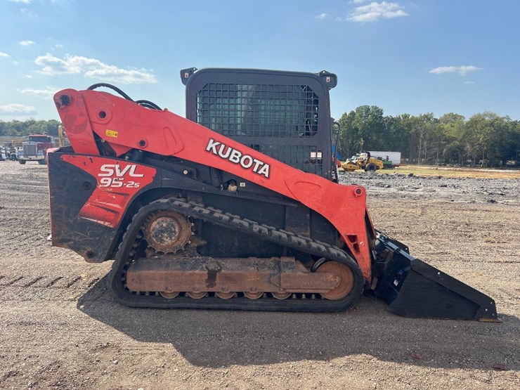 2020-kubota-svl95-2s-image-5